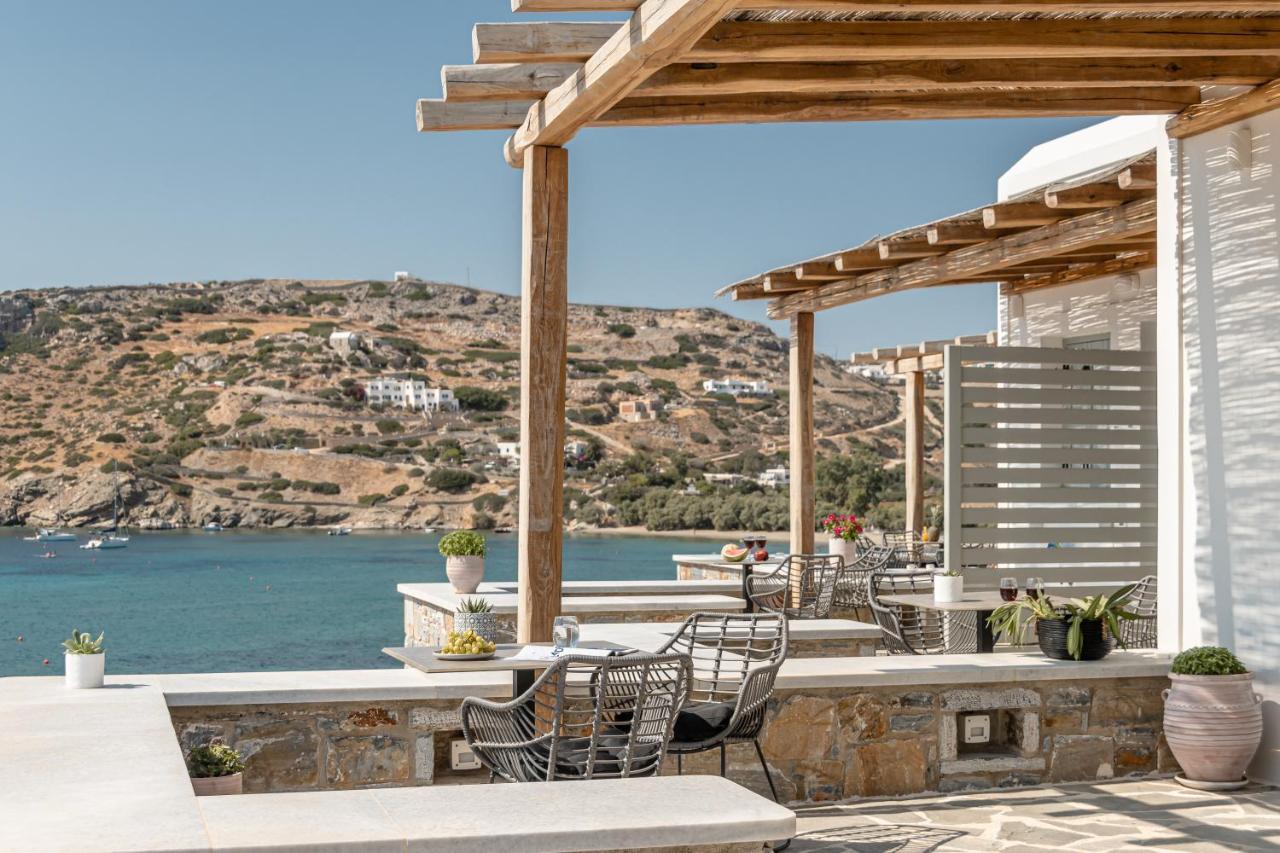 Porto Dema Luxury Suites Schoinoussa Exteriör bild