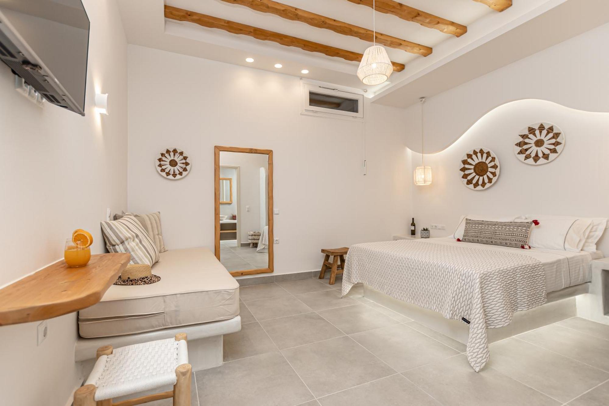 Porto Dema Luxury Suites Schoinoussa Exteriör bild